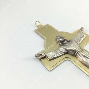 B12 - Cruz de pared