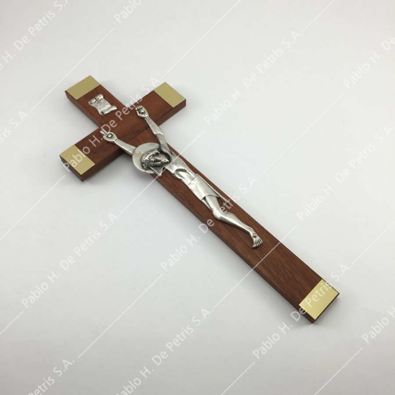 B82A - Cruz de pared