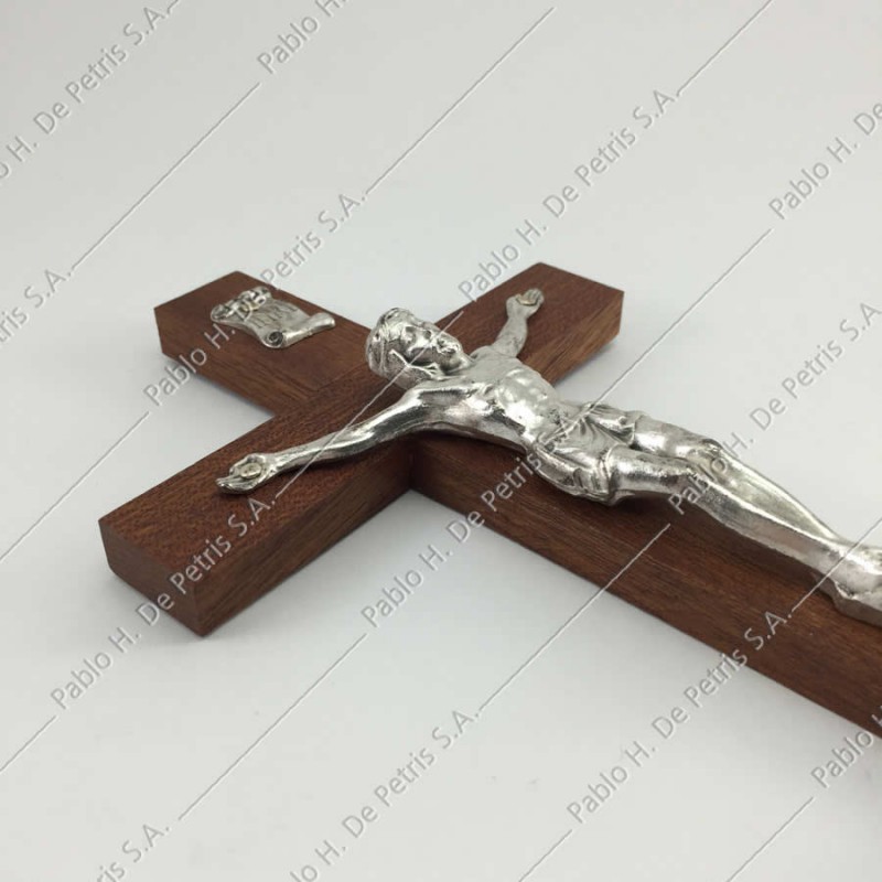 B90 - Cruz de pared